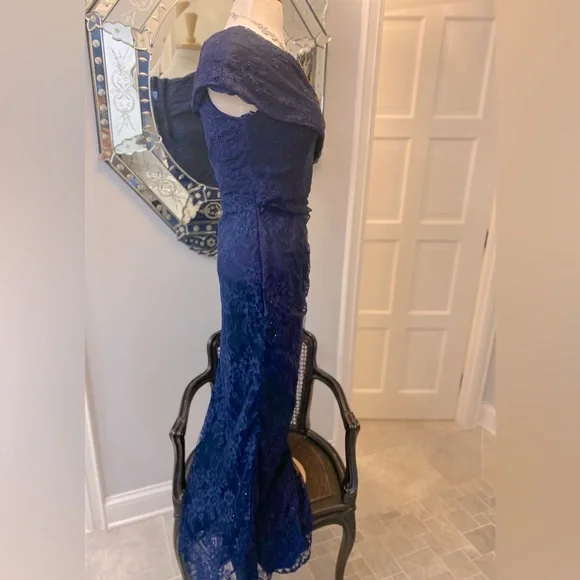 NWT La Femme Wedding Lace Rhinestone Classic Fitted Special Occasion Dress - Picture 11 of 16